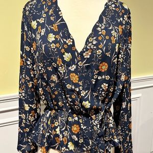 nine britton shirt size L